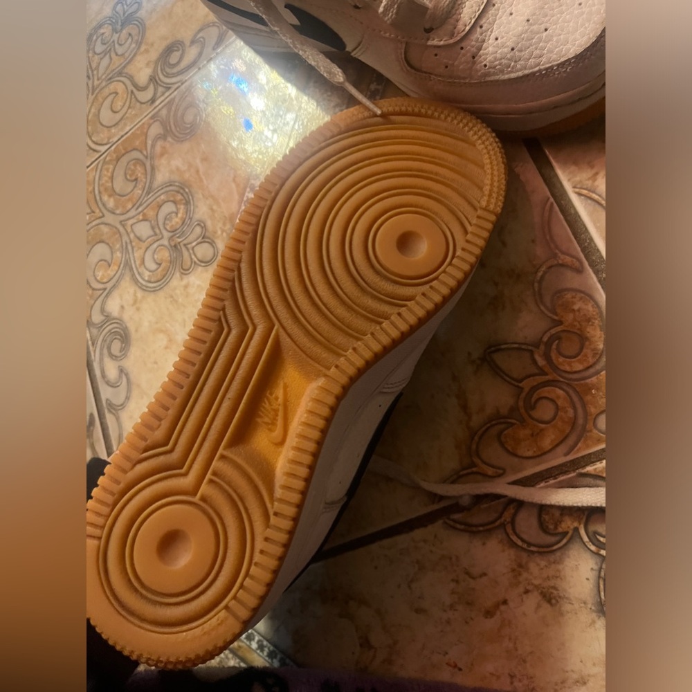 Nike AF1s - Picture 4 of 6